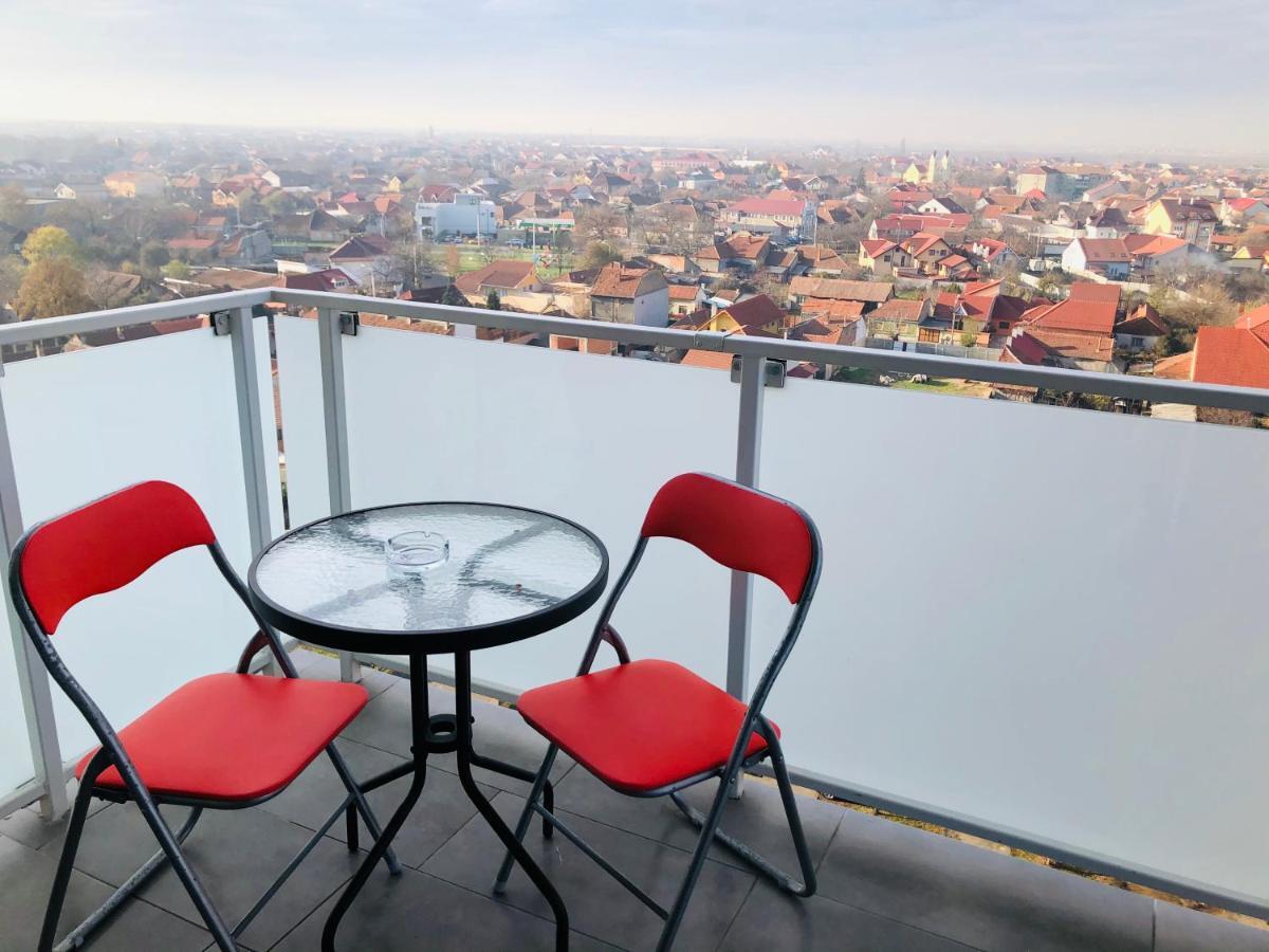 Apartament Denissia 오라데아 외부 사진